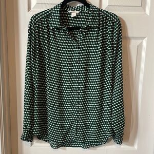 3/$15 H&M Green and White Patterned Blouse